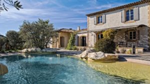 Une villa exceptionnelle en location pour votre séjour à Saint-Rémy-de-Provence