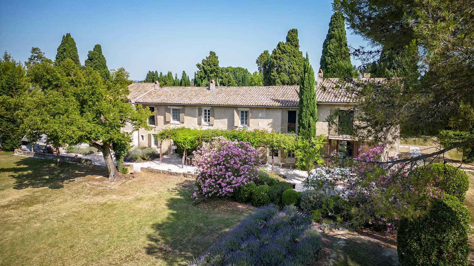 villa luxe piscine provence